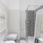 Alloggi Costantini - Ospedale Gemelli - Metro Battistini 3* Roma